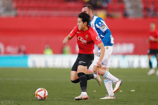 足总杯夺冠赔率:枪手力压曼城 蓝军第3红军第4